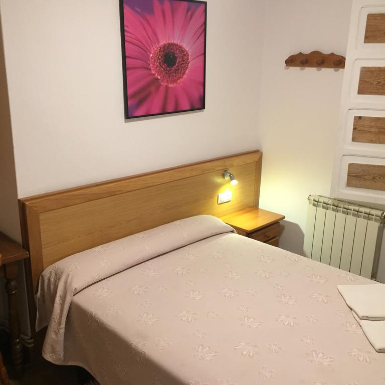 Отель Casa Felisa Сантьяго-де-Компостела Экстерьер фото