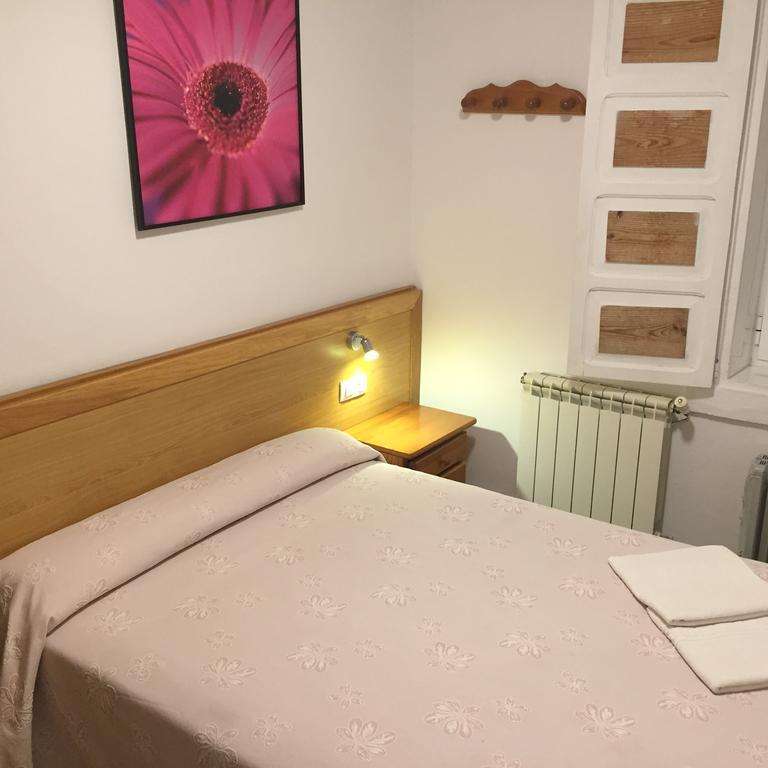 Отель Casa Felisa Сантьяго-де-Компостела Экстерьер фото